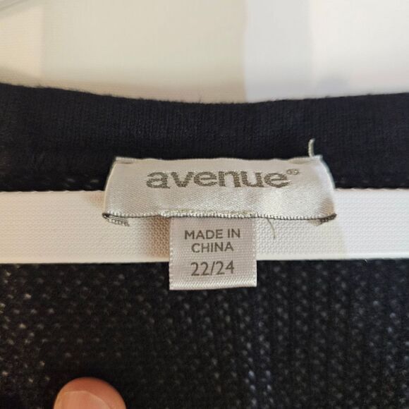 Avenue‎ Strip Sweater Size 22/24 - Picture 2 of 9